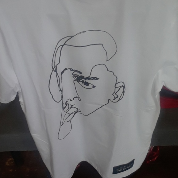 T shirt - Picture 6 of 6